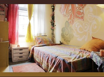 Appartager BE - butterfly house orange, Evere - 500 € pm