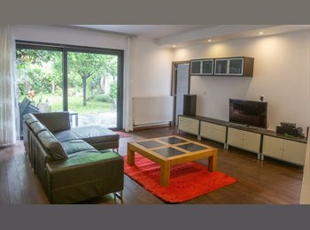 Appartager BE - appartement rez 3 chambres (Chambre n°3), Châtelet - 290 € pm