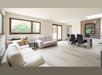 Appartager BE - Une chambre en famille, Hélécine - 520 € pm