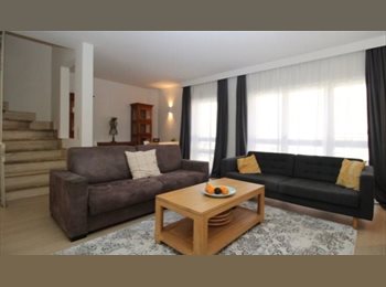 Appartager BE - Chouette coliving au calme à Uccle Terrasse et jardin, Uccle-Ukkel - 600 € pm