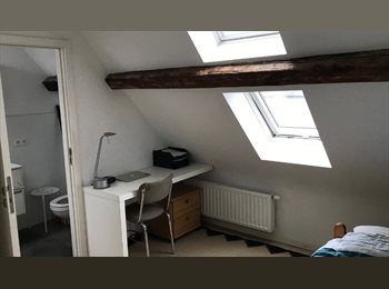 Appartager BE - Superbe chambre disponible en colocation à Namur, Namur - 495 € pm
