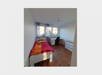 Appartager BE - chambre  a louer, Rhode-Saint-Genèse - 550 € pm