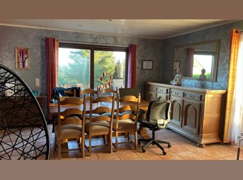 Appartager BE - A louer 3 chambres chez l'habitant, Beauraing - 550 € pm