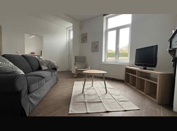Appartager BE -  Colocation rénovée – Gare & Universités – 3 chambres – Charleroi / Dandremy, Charleroi - 430 € pm