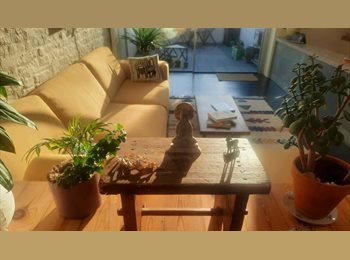 Appartager BE - Chambre dans duplex au calme, Molenbeek Saint Jean - Sint Jans Molenbeek - 600 € pm