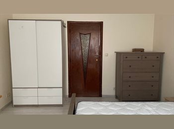 Appartager BE - Chambre libre, Laeken - 630 € pm