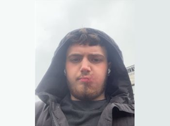 Appartager BE - Maël - 20 - Charleroi