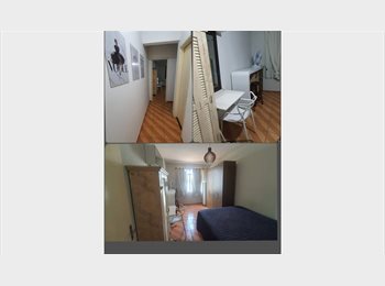 Roomgo BR - SUÍTES E QUARTOS MOBILIADOS NA BELA VISTA ( PRÓXIMO AO METRÔ SÃO JOAQUIM), Liberdade - R$ 1.400 Por mês