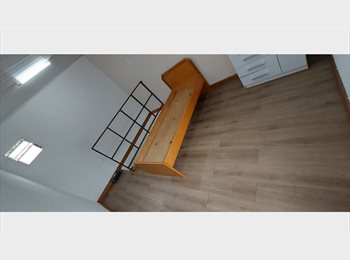Roomgo BR - Aluga-se 1 kitnet  a, 5min.do Centro, São José dos Campos - R$ 750 Por mês