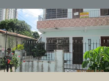 Roomgo BR - Quarto, cozinha, sala, e banheiro, Morumbi - R$ 950 Por mês