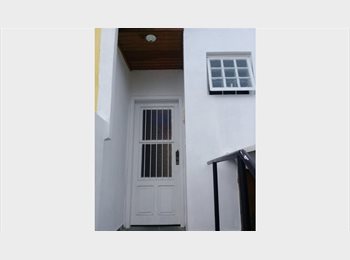 Roomgo BR - Alugo um estúdio organizado na região de pinheiros, Pinheiros - R$ 2.300 Por mês