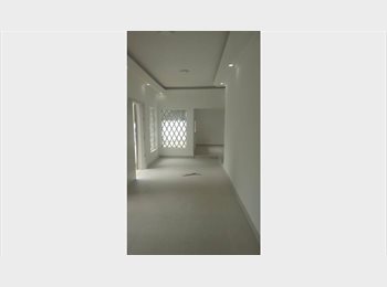 Roomgo BR - CASA PRÓXIMO SHOPPING ELDORADO, Pinheiros - R$ 7.500 Por mês