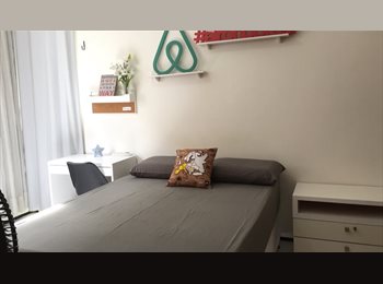 Roomgo BR - Suite a 2 quadras da beira mar, Fortaleza - R$ 1.800 Por mês