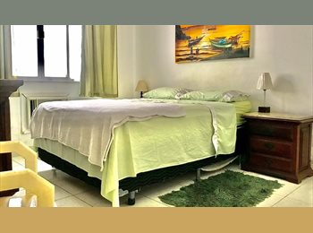 Roomgo BR - EXCELENTE SUITE IPANEMA, Ipanema - R$ 2.500 Por mês