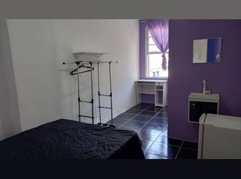 Roomgo BR - Suíte individual ao lado da Av. Paulista., Bela Vista - R$ 1.450 Por mês