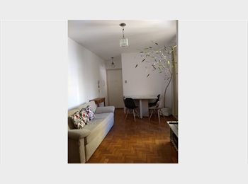 Roomgo BR - Quarto individual na cideda baixa, Porto Alegre - R$ 1.200 Por mês