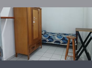 Roomgo BR - Quartos mobiliados para homens, Tatuapé - R$ 1.000 Por mês