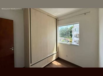 Roomgo BR - Quarto semi-mobiliado Udesc/Univille, Joinville - R$ 1.250 Por mês