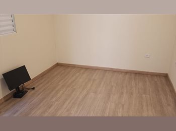 Roomgo BR - Divido apartamento com vaga de garagem, Jabaquara - R$ 1.240 Por mês