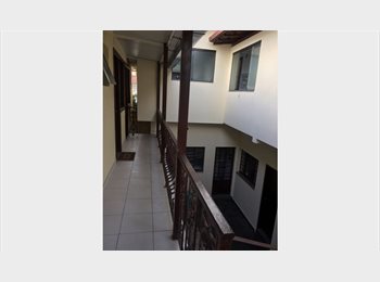 Roomgo BR - quartos para estudantes feminino, Belo Horizonte - R$ 850 Por mês