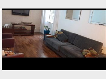 Roomgo BR - Ambiente silencioso e agradável, Belo Horizonte - R$ 1.500 Por mês