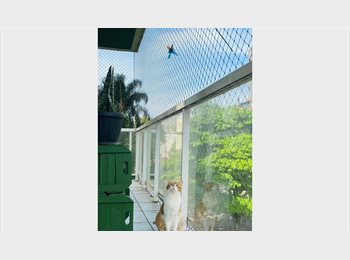 Roomgo BR - Quarto Perto Encol, Porto Alegre - R$ 1.380 Por mês