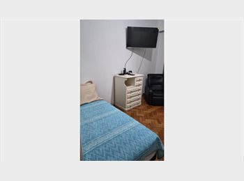 Roomgo BR - ALUGO QUARTO PERTINHO DA PRAIA, Copacabana - R$ 2.200 Por mês