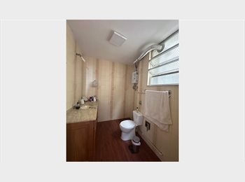 Roomgo BR - Quarto amplo Tijuca disponível, Estácio - R$ 2.200 Por mês