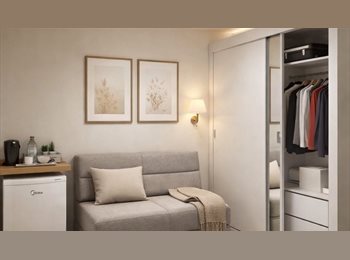 Roomgo BR - Quarto suíte dependência, Humaitá - R$ 2.200 Por mês