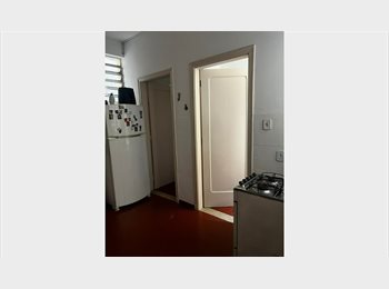 Roomgo BR - Quarto bela vista, Bela Vista - R$ 1.600 Por mês