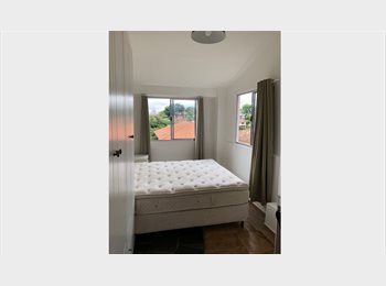 Roomgo BR - Quarto individual próximo à Av. Paulista linha verde / amarela do metrô, Consolação - R$ 1.550 Por mês