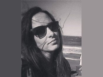 Roomgo BR - Lívia - 39 - Leme