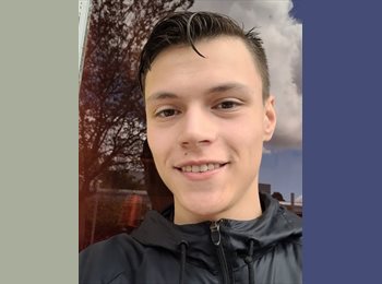 Roomgo BR - Gabriel Henrique Dencher  - 21 - Curitiba