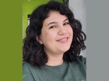 Roomgo BR - Ester - 27 - Florianópolis