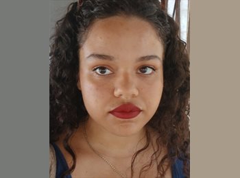 Roomgo BR - ISABELA - 21 - Vitória