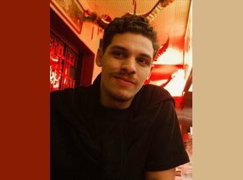 Roomgo BR - Caio Gomes - 26 - Copacabana