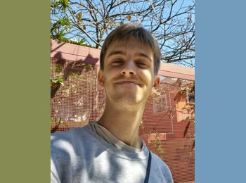 Roomgo BR - Sebastião - 21 - Botafogo