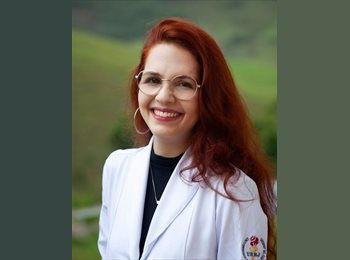 Roomgo BR - Lívia  - 24 - Vila Isabel