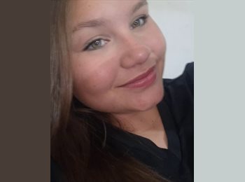 Roomgo BR - Maria - 18 - Curitiba