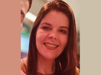 Roomgo BR - Josi - 40 - Porto Alegre