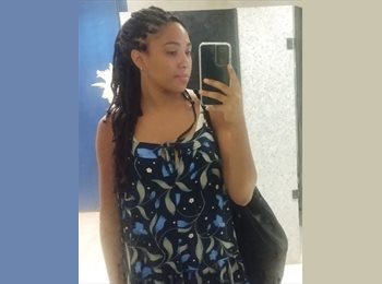 Roomgo BR - Fernanda - 21 - Cosme Velho