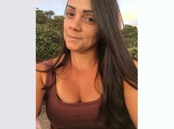 Roomgo BR - Ilana - 33 - Salvador