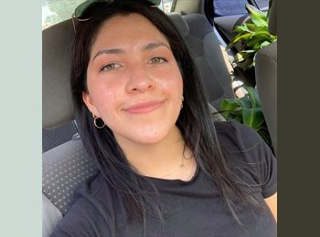 Roomgo BR - Naomi - 26 - Florianópolis