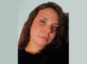 Roomgo BR - Nubia Vial Mendes Silveira  - 27 - Guarujá