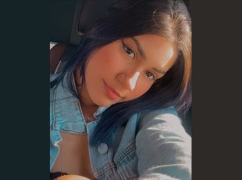 Roomgo BR - julia - 22 - Curitiba