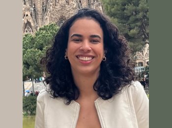 Roomgo BR - Fernanda - 28 - Copacabana