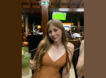 Roomgo BR - Bruna - 18 - Liberdade