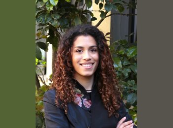 Roomgo BR - Stefania - 30 - Maracanã