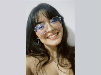 Roomgo BR - julia - 18 - Florianópolis