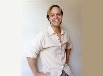 Roomgo BR - Johannes - 35 - Rio de Janeiro RJ